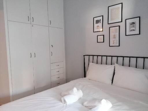Minimal Studio Varnava Square - Kallimarmaro Area Афіни Екстер'єр фото